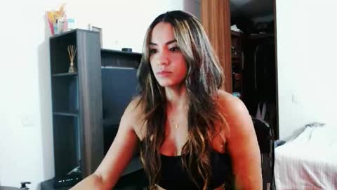 Snapshot of lachicadelcan chatting on 03/17/26, 01:32 Jazmin online show from 03/17/26, 01:32