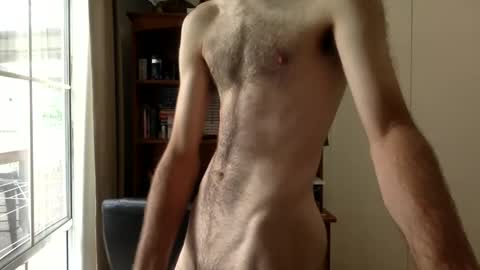 Snapshot of lachysims3 chatting on 01/27/25, 11:54 Sims online show from 01/27/25, 11:54