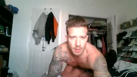 Snapshot of lacrioxcum18 chatting on 12/22/24, 08:14 lacrioxcum18 online show from 12/22/24, 08:14