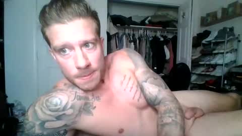 Snapshot of lacrioxcum18 chatting on 12/31/24, 09:39 lacrioxcum18 online show from 12/31/24, 09:39