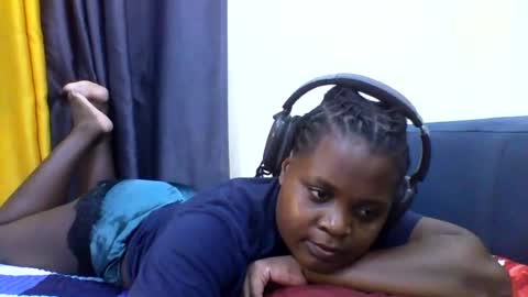 Snapshot of ladar2030 chatting on 06/14/26, 05:04 ladar2030 online show from 06/14/26, 05:04