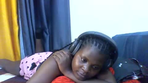 Snapshot of ladar_ chatting on 02/24/26, 07:23 vida online show from 02/24/26, 07:23