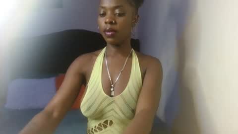 Snapshot of ladasha_montaz chatting on 10/16/25, 06:42 ladasha online show from 10/16/25, 06:42