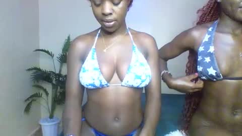 Snapshot of ladasha_montaz chatting on 04/21/26, 05:36 ladasha online show from 04/21/26, 05:36