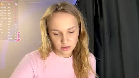 Snapshot of ladawndepippo chatting on 09/30/25, 10:42 Sofia online show from 09/30/25, 10:42