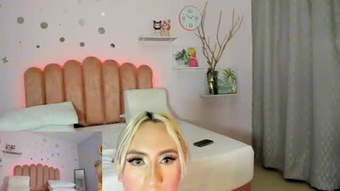 Snapshot of ladenandjuan chatting on 01/24/25, 05:10 Laden And Juan online show from 01/24/25, 05:10