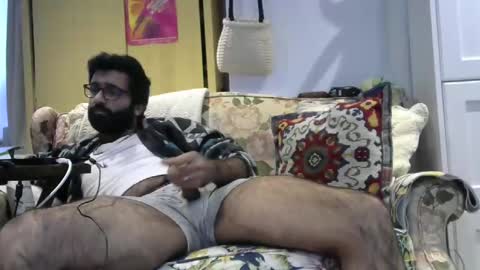 Snapshot of ladex96 chatting on 12/18/24, 06:57 Ali online show from 12/18/24, 06:57