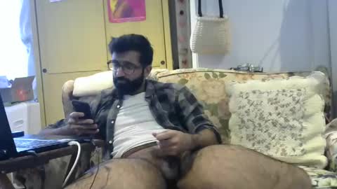 Snapshot of ladex96 chatting on 02/05/25, 08:04 Ali online show from 02/05/25, 08:04