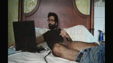 Snapshot of ladex96 chatting on 11/04/25, 07:35 Ali online show from 11/04/25, 07:35