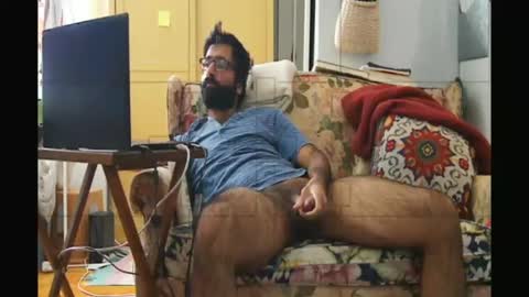 Snapshot of ladex96 chatting on 11/06/25, 06:09 Ali online show from 11/06/25, 06:09