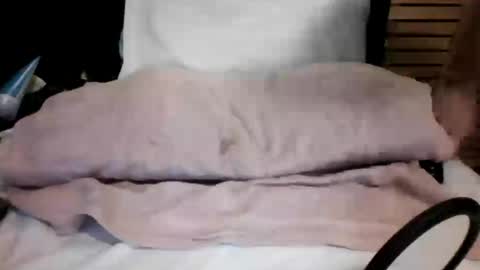 ladies_first83 online show from 07/15/26, 01:22