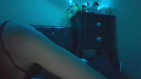 lady420777 online show from 05/12/26, 07:49