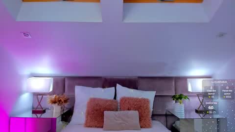 Snapshot of lady_alibi chatting on 11/25/25, 01:55 AliCooper online show from 11/25/25, 01:55