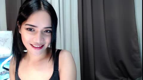 Snapshot of lady_angelala chatting on 01/31/25, 10:10 lady_angelala online show from 01/31/25, 10:10