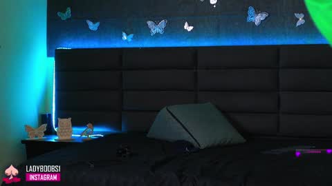 Kathie  Dicky    online show from 01/07/25, 05:09