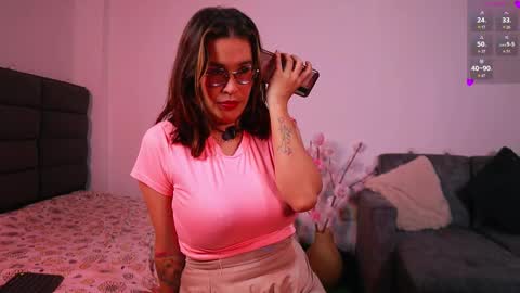 Kathie  Dicky    online show from 10/19/25, 02:18