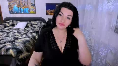 Snapshot of lady_boom_ chatting on 04/25/26, 05:32 lady_boom_ online show from 04/25/26, 05:32