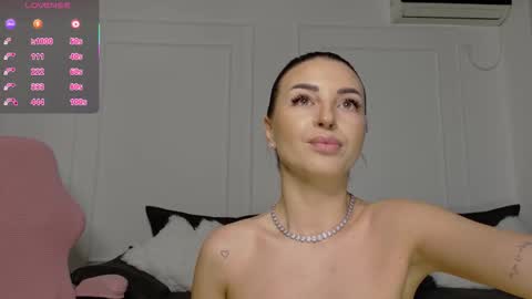 Snapshot of lady_charm__ chatting on 03/06/26, 07:16 Mira online show from 03/06/26, 07:16