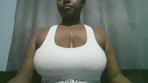 lady_dearra online show from 09/11/25, 02:33