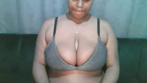 lady_dearra online show from 03/24/26, 10:53