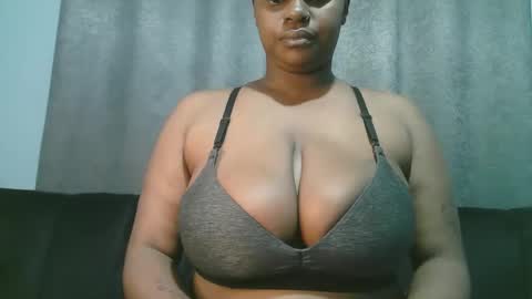 lady_dearra online show from 06/02/26, 01:51