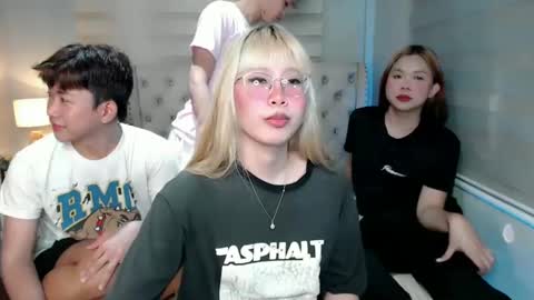    online show from 02/08/25, 06:01