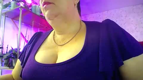 Lady Gloria online show from 10/05/25, 05:17