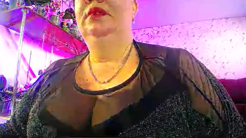 Snapshot of lady_gloria chatting on 04/30/26, 06:31 Lady Gloria online show from 04/30/26, 06:31