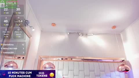 Snapshot of lady_hellen chatting on 02/18/25, 11:30    online show from 02/18/25, 11:30