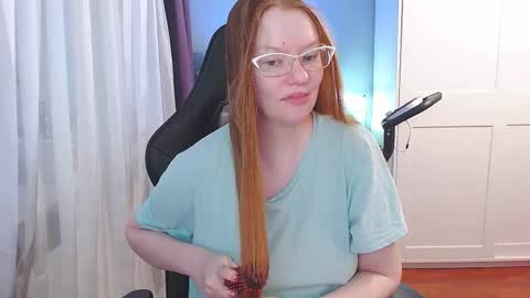 Angelika online show from 11/04/25, 05:50