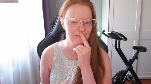 Snapshot of lady_inari chatting on 03/14/26, 11:37 Angelika online show from 03/14/26, 11:37