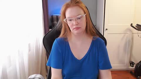 Snapshot of lady_inari chatting on 04/26/26, 05:16 Angelika online show from 04/26/26, 05:16