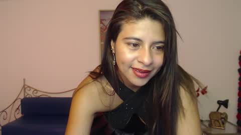 Snapshot of lady_isabella_ chatting on 05/26/26, 01:29 Lady Isabella online show from 05/26/26, 01:29