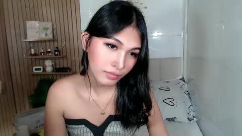 Snapshot of lady_jedyy chatting on 05/15/26, 10:06 online show from 05/15/26, 10:06