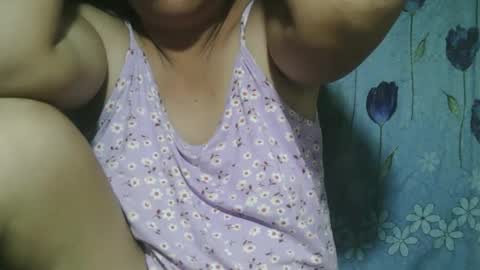 Snapshot of lady_love063 chatting on 09/11/25, 09:04 lady_love063 online show from 09/11/25, 09:04