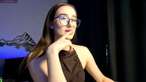 Snapshot of lady_luck18 chatting on 04/29/26, 08:07 Olivia online show from 04/29/26, 08:07