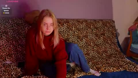KENDALL  NATHANPVT IS OPEN online show from 10/03/25, 07:11