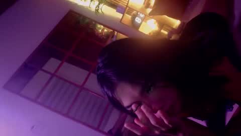 lady_mari69 online show from 10/28/25, 04:09