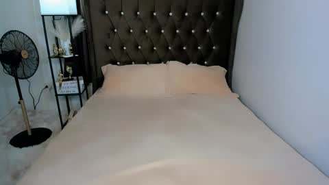 lady_moriseth online show from 03/28/26, 05:29