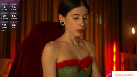 Snapshot of lady_nicolett chatting on 12/21/25, 12:51 lady_nicolett online show from 12/21/25, 12:51