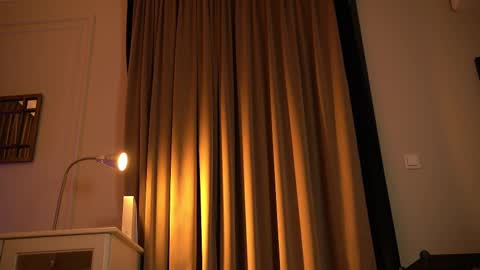 Snapshot of lady_nicolett chatting on 03/20/26, 01:10 lady_nicolett online show from 03/20/26, 01:10