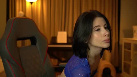 Snapshot of lady_nicolett chatting on 03/23/26, 01:20 lady_nicolett online show from 03/23/26, 01:20