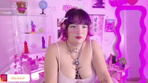 Lady  online show from 06/15/26, 09:39