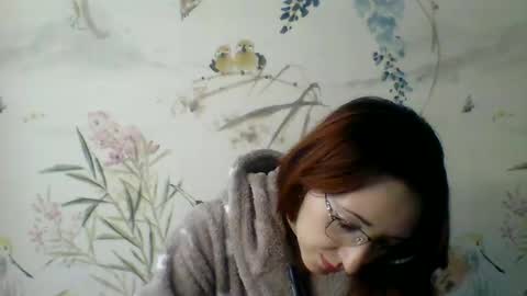 Kira online show from 11/26/25, 08:37