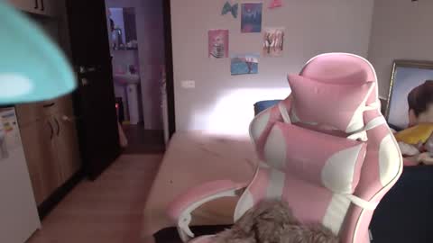 lady_smile69 online show from 02/27/25, 06:18