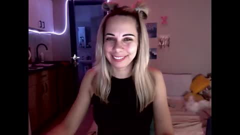 lady_smile69 online show from 09/10/25, 05:35