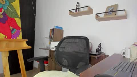 Sophie   online show from 09/27/25, 06:46