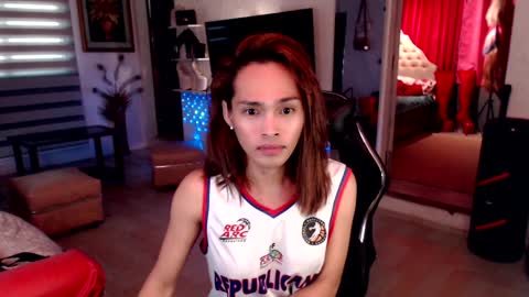 M MMY online show from 01/17/25, 01:57