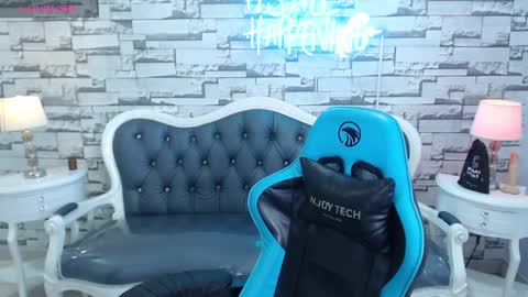 Lady Violet Bridgerton online show from 02/10/25, 10:19