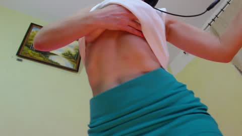 Snapshot of ladybigsmile chatting on 01/26/25, 02:35 Sima Ladybigsmile online show from 01/26/25, 02:35